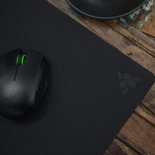 Razer-goliathus-mobile-stealth-small-3-1-n-1. Webp